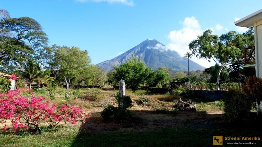 Nikarague, ostrov Ometepe s vulkánem